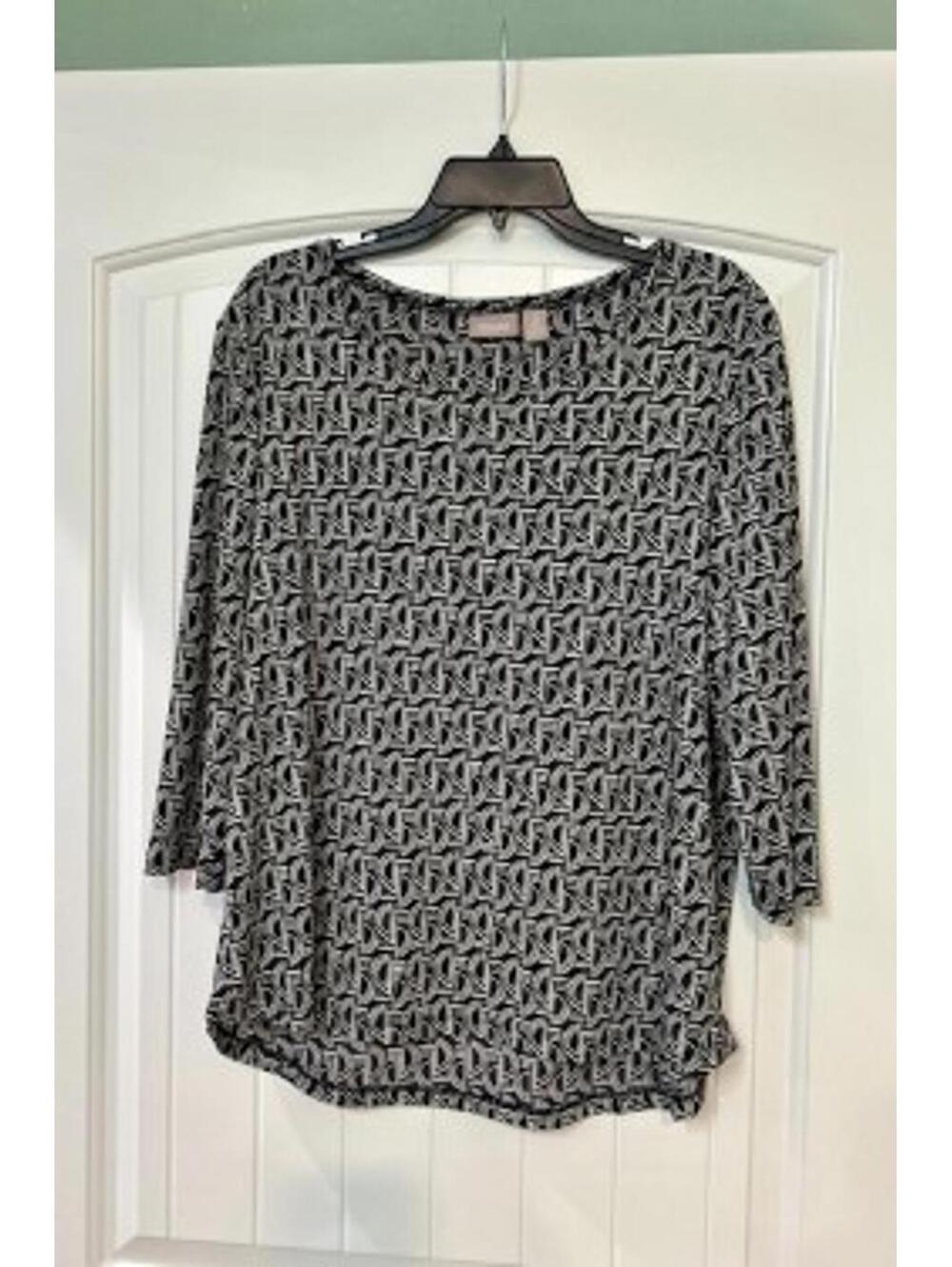Chico’s 3 (XL/16–18) Geometric Top 🖤 3/4 Slv Boat Neck Office & Travel Friendly